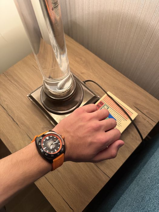 Продам классные часы COACH