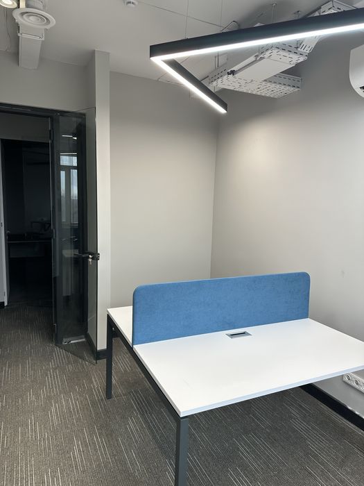 Окраска стен потолков