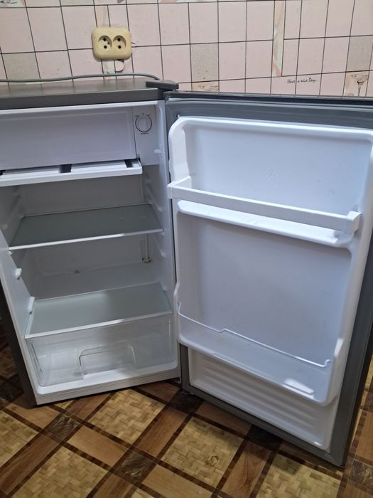 Холодильник маленький