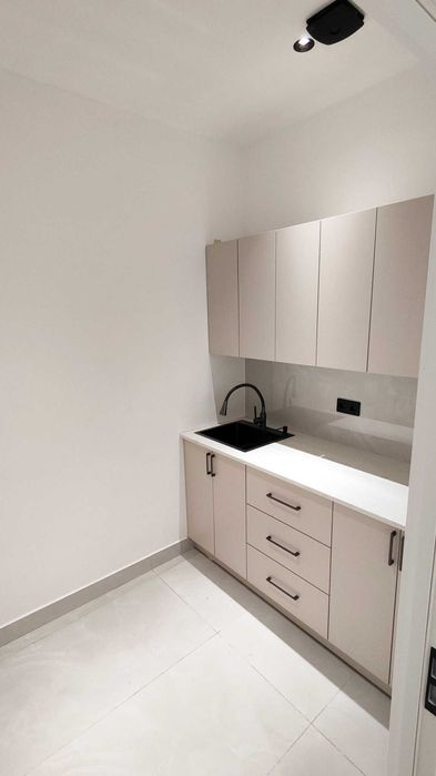 Продается коммерческое помещение 78 м2 в SOHO IVLIVA