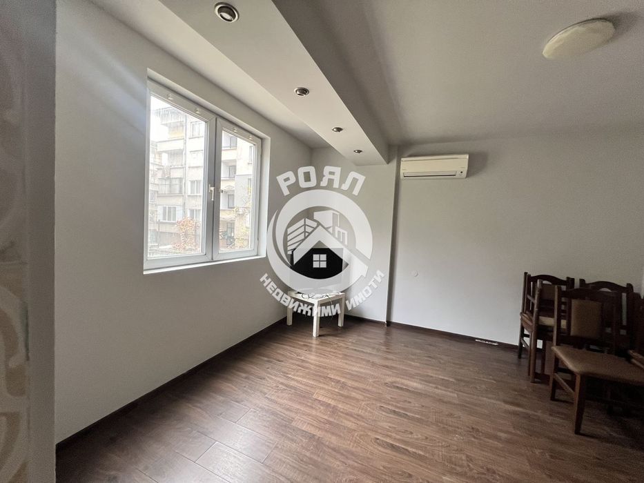 Продава се Тристаен апартамент в Пловдив, Кючук Париж - 117 кв.м за 1323 €/кв.м - Снимка #6