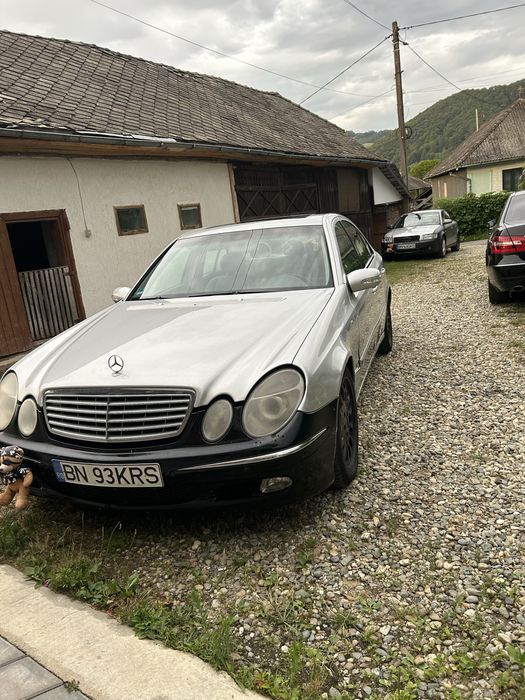 MERCEDES-BENZ E-Class 2003 — imagine 2
