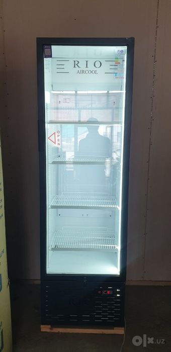 Витрина холодилник сотилади холати янги