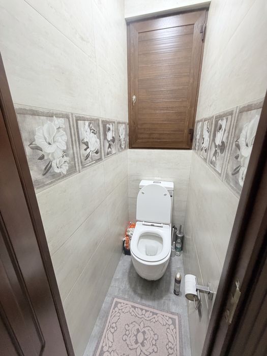 Sotiladi‼️Yunusobod-14 kv 51 dom‼️4/4/5 narx-108.000.ye