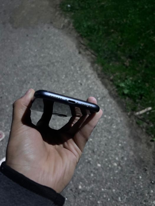 Айфон 11 черный