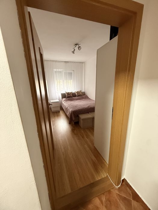 De vânzare – Apartament 3 camere, semidecomandat – Vlaicu, Zona Lebăda