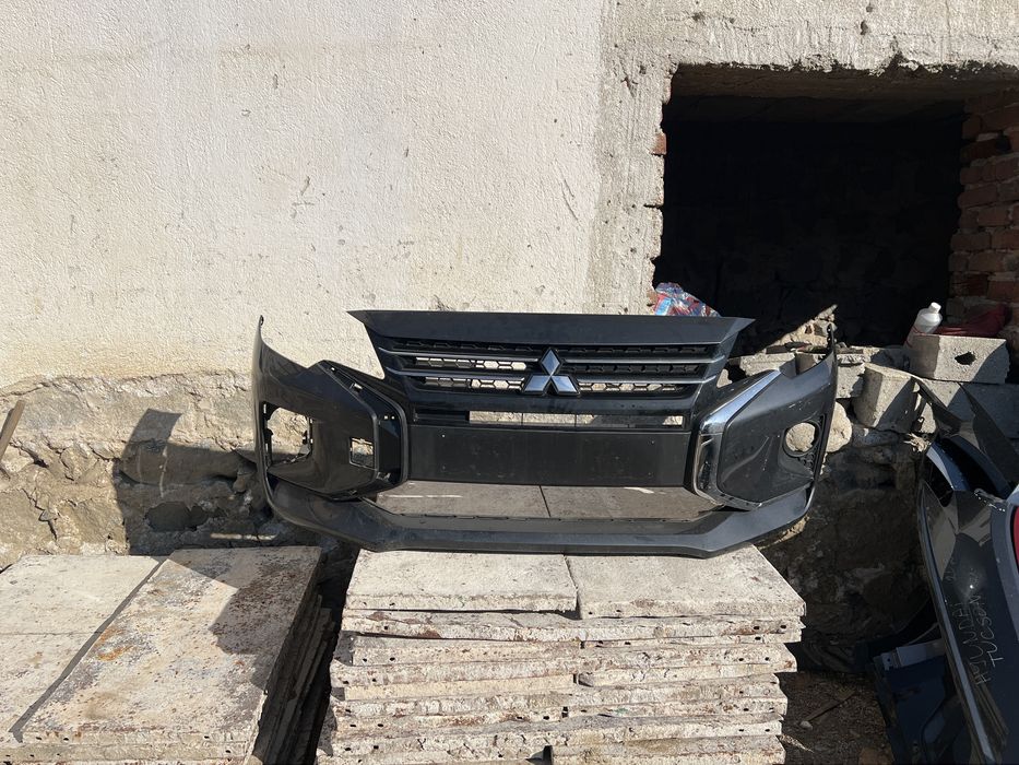 Mitsubishi Space star facelift 2020 предна броня