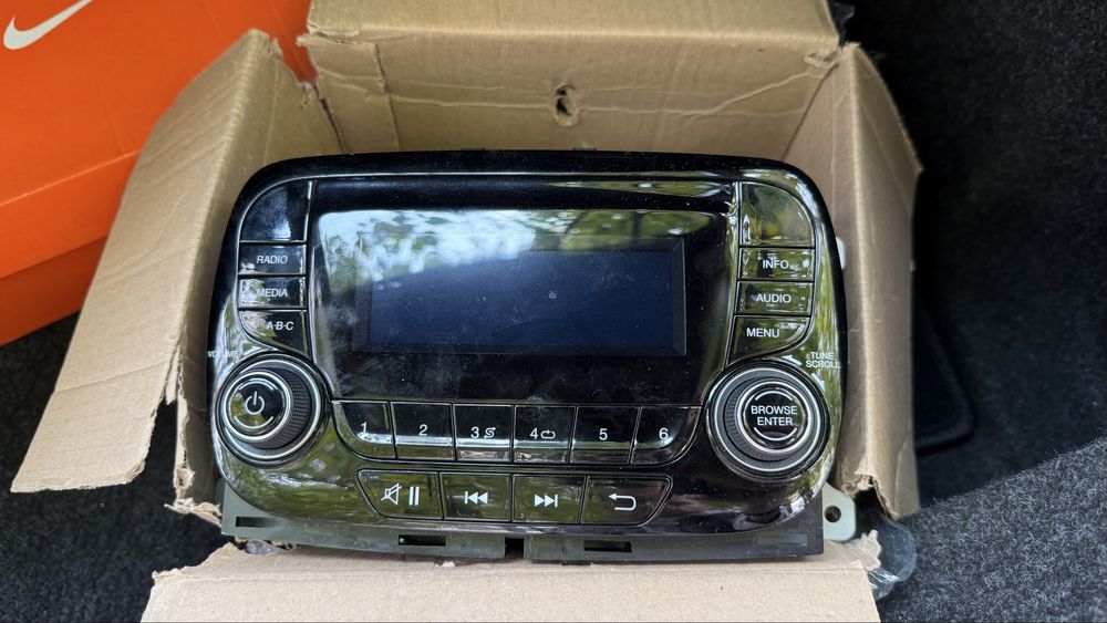 Радио за Фиат 500 2018г