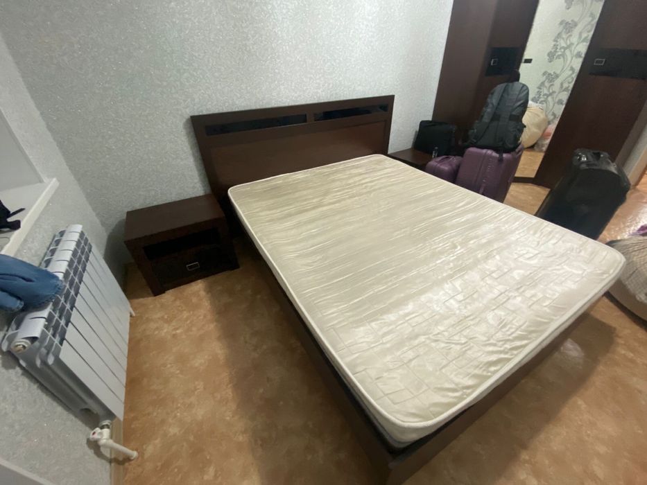 матрас 200-160, бесплатно!