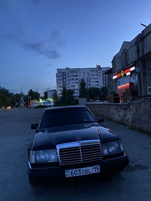 Продам мерс 124 2,2