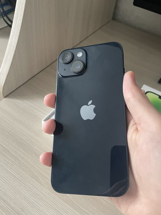 Продам  айфон 14