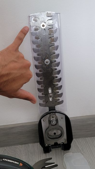 Foarfecă electrică NewBeny + cadou