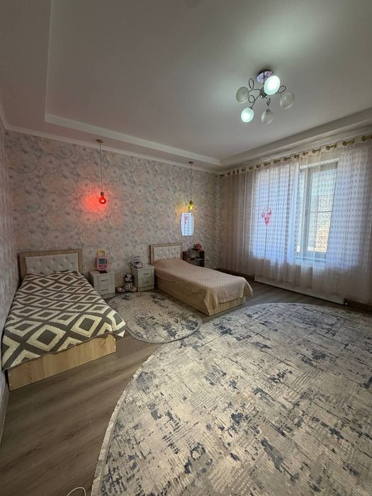 8 комнатный дом на 6 сотках +1сотка самозахват Акмал Балик ориентир