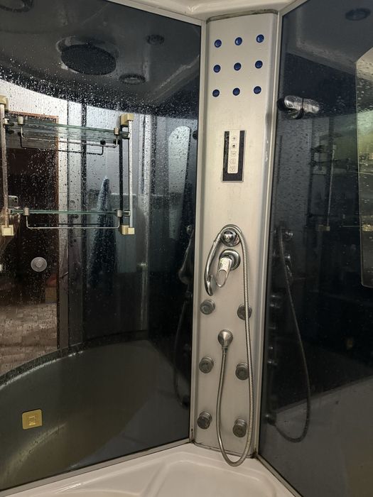 Душевая кабина 120*120