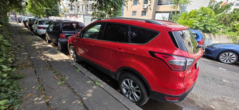 FORD Kuga 2019 — imagine 2
