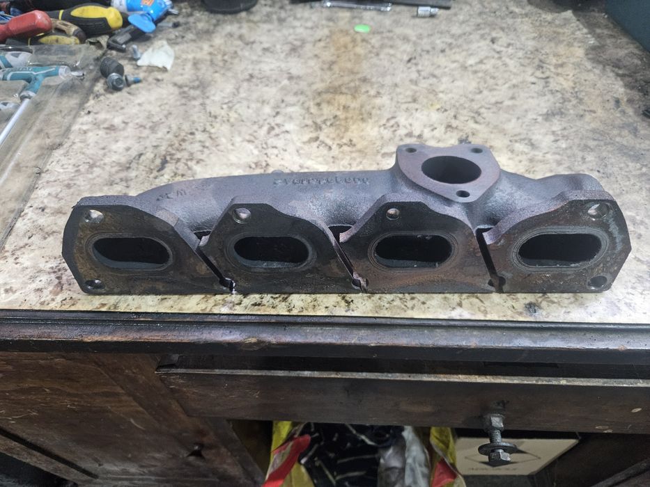 Колектор за Citroen C-Crosser 2.2hdi