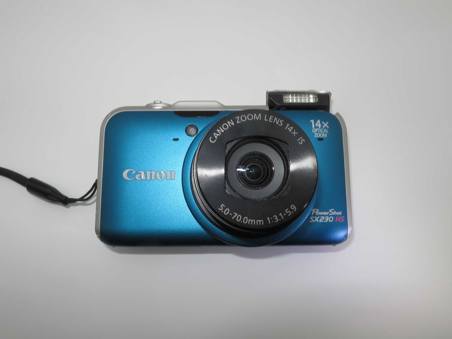 Canon PowerShot SX230 ултра компактен цифров фотоапарат, дигитална камера 14х голям оптичен зум FULL-HD , GPS, отлично състояние пълен комплект