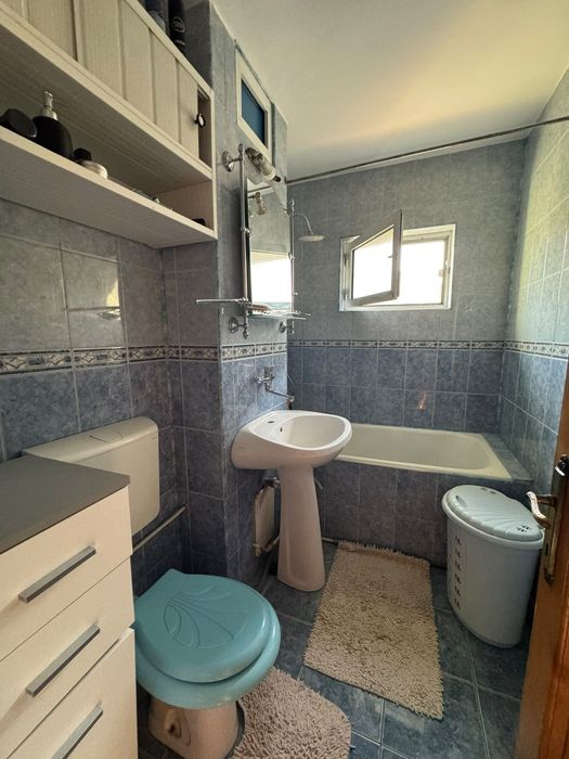Apartament 2 camere semidecomandat mobilat