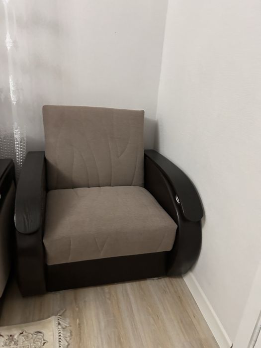 Продается диван.