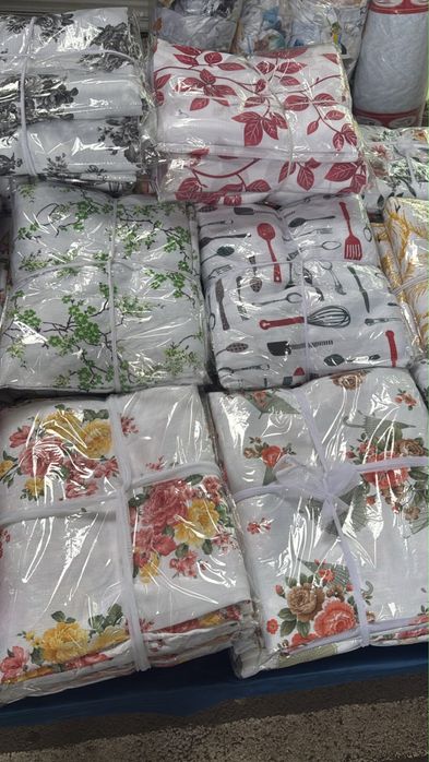 Продам шторы кухонные