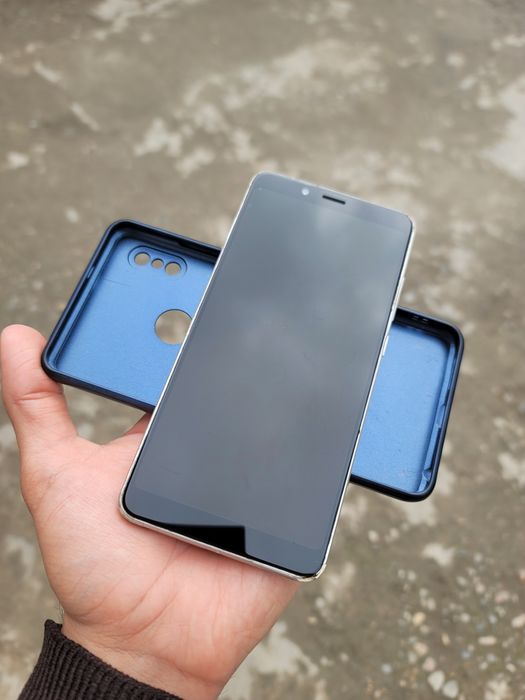 Redmi note 5 telefoni sotiladi