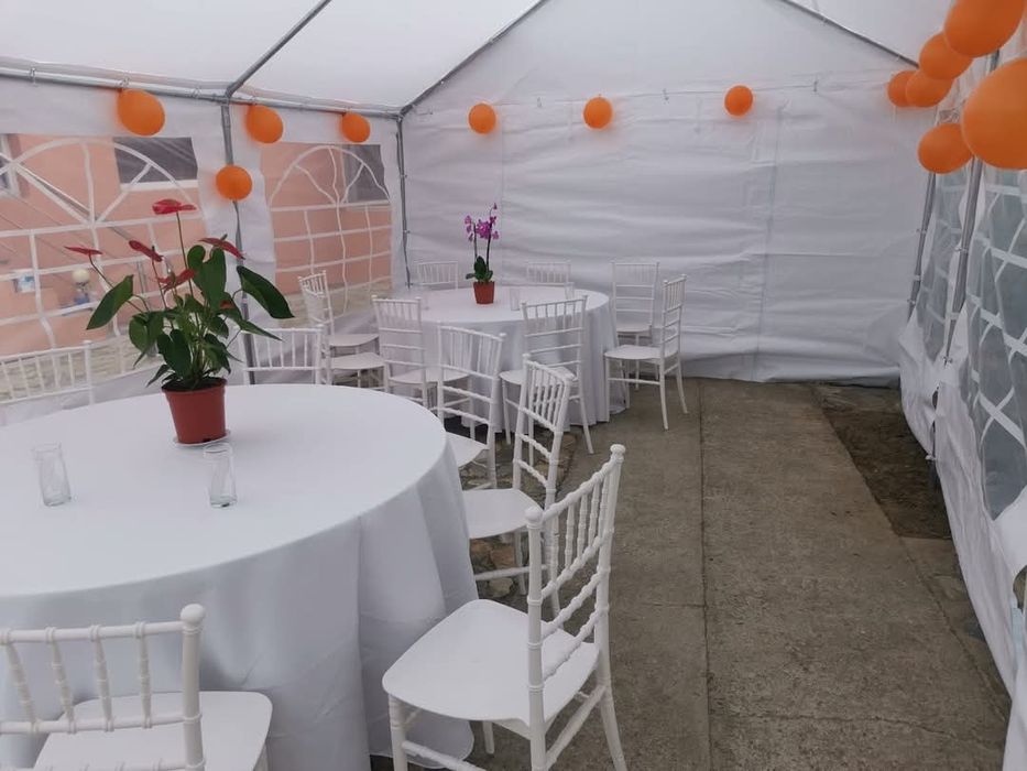 Închiriere corturi eveniment