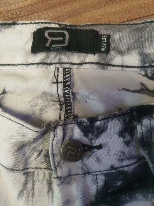 Blugi barbati nou M