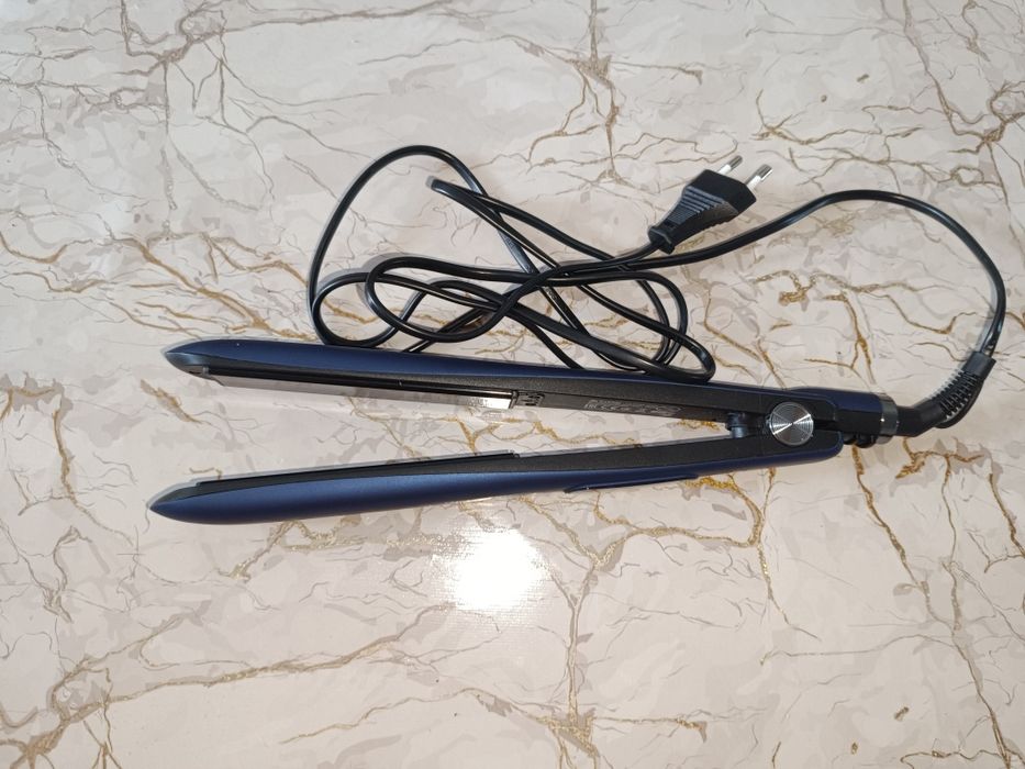 Продам выпрямитель для волос