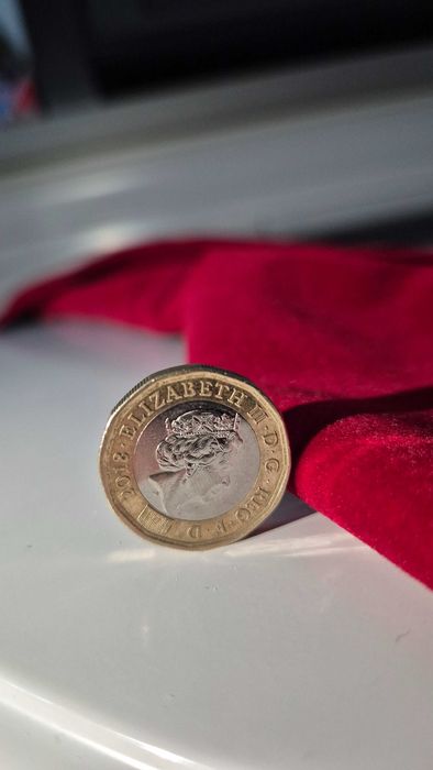 Moneda ONE POUND - Regina Elisabeta 2018