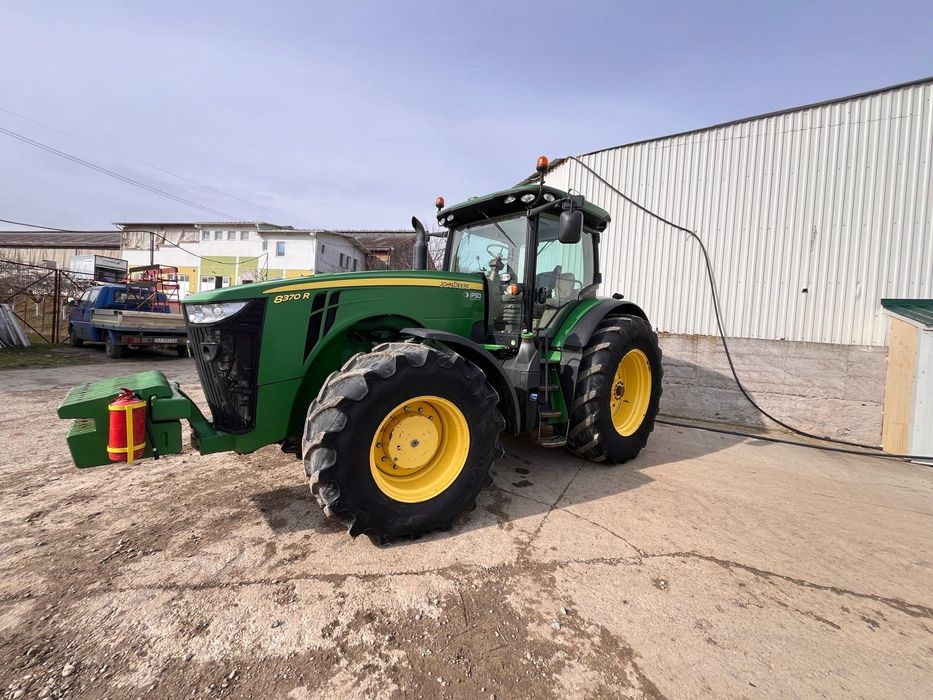 John Deere 8370R