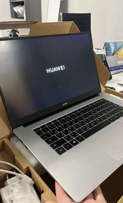 Продам ноутбук Huawei