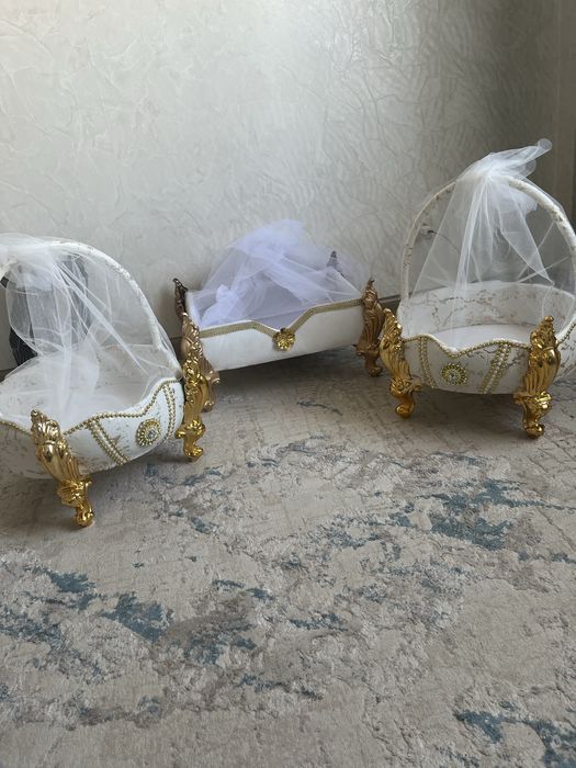 Продаю 3 корзины для тоя