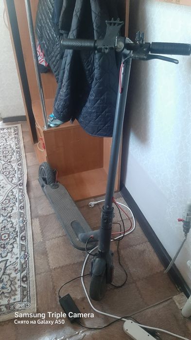 Продам электросомокат