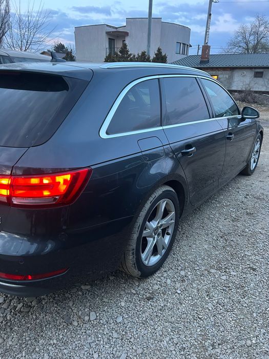Ușa dreapta spate  Audi A4 B9 break