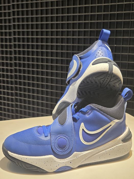 Оригинални Nike Team Hustle D 11 – №38.5 – баскетболни обувки