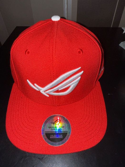 геймърска шапка ASUS ROG Republic of Gamers