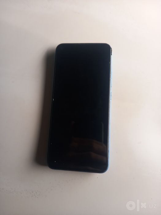 Tecno camon 15 Air 64Gb sotladi