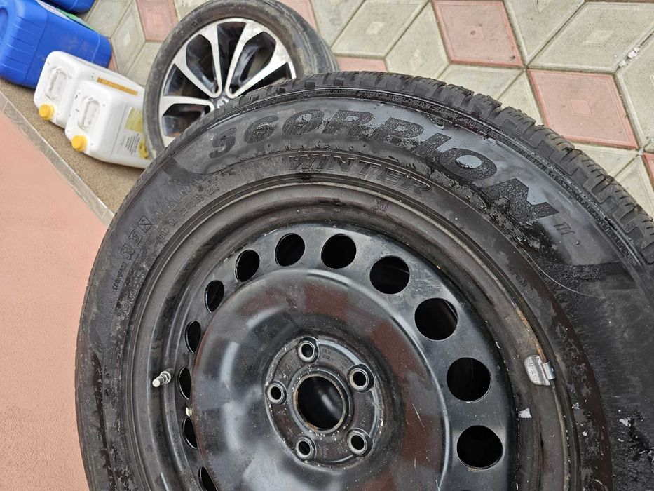 Jante tabla VW cu anvelope iarna - 215/65 R17