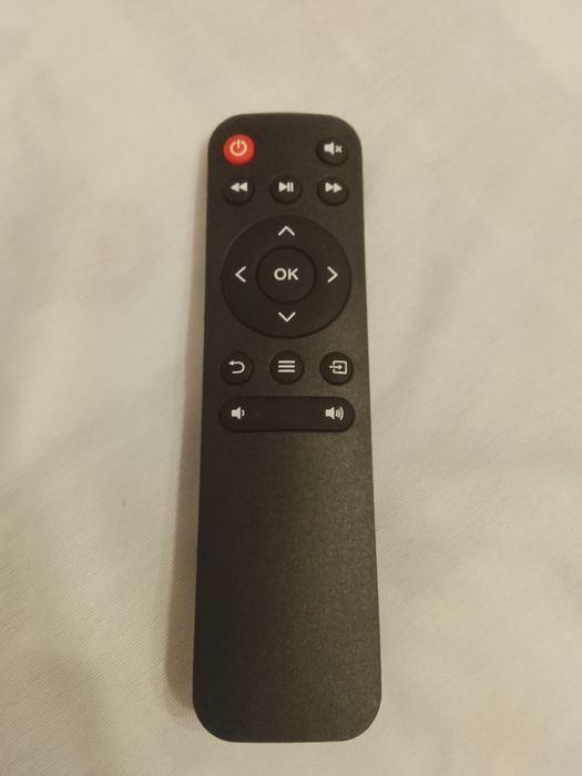 Videoproiector mini portabil nou-nouț