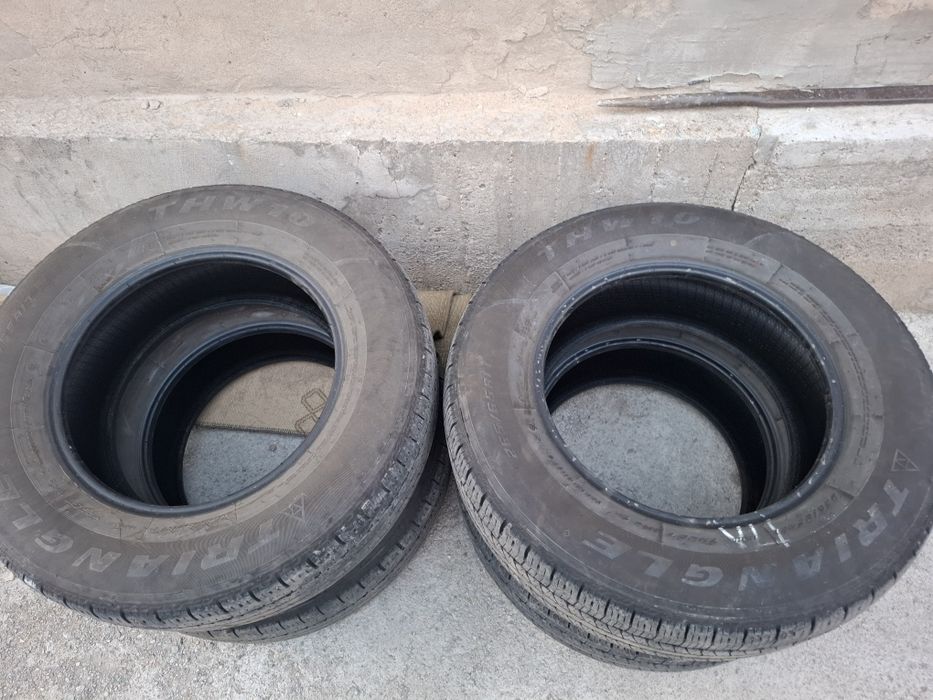 Продается шины летние