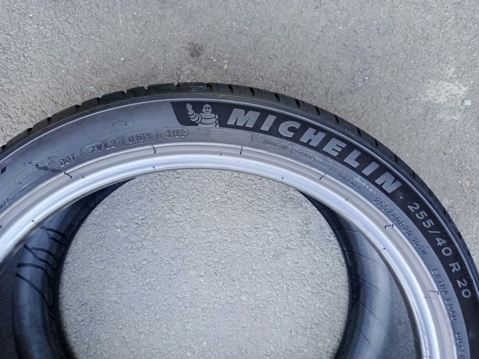 255.40.20 Michelin Vara Second-hand