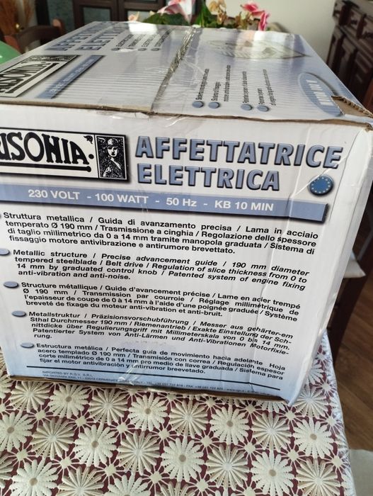 Vând feliator electric Ausonia, 100 W