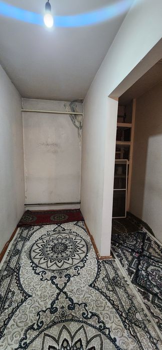 Срочно продается 2 ком..4 этаж  квартира Махабо 14  школа