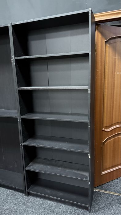 Продам книжный стеллаж Икеа
