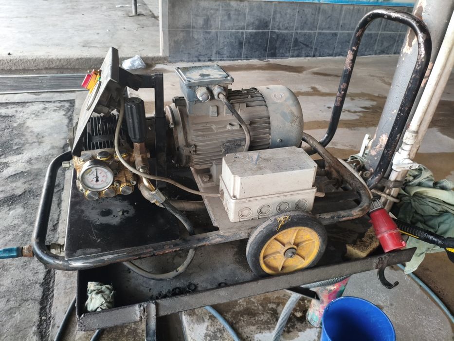 Б/у Omax 200 бар! Карчер! Автомойка! Карчер высокого давления!