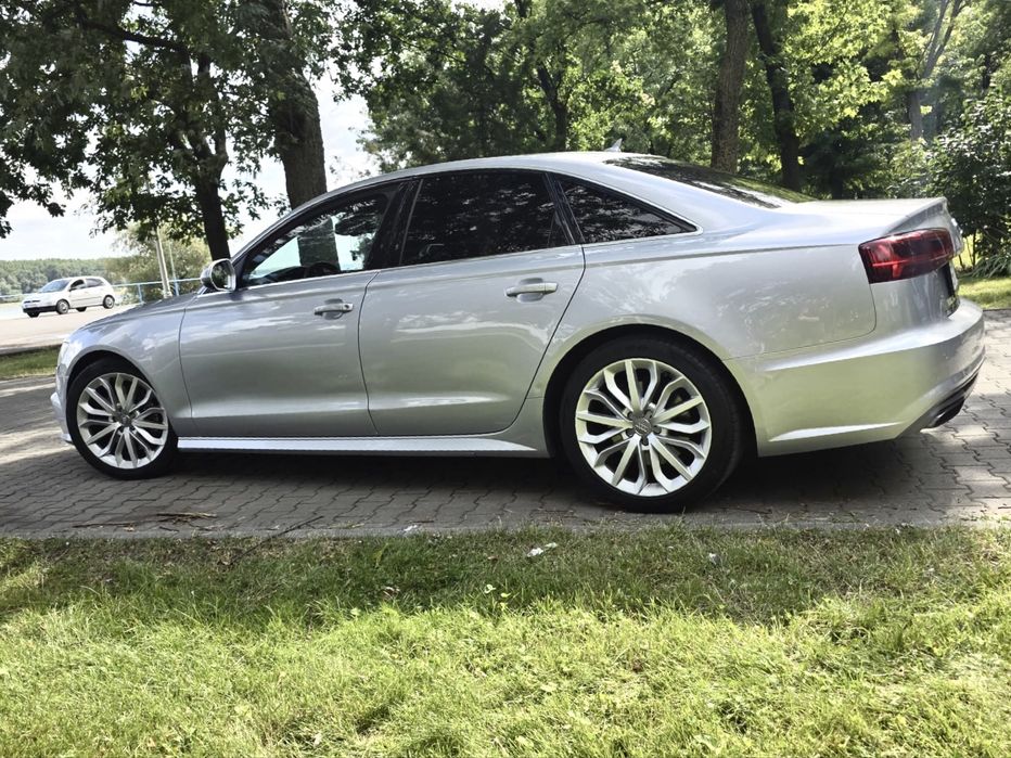 Audi A6 3.0 TDI 320CP  Matrix S -Line
