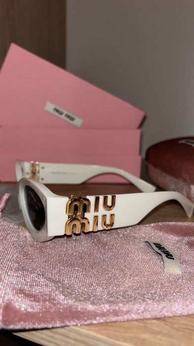 Ochelari de soare Miu miu