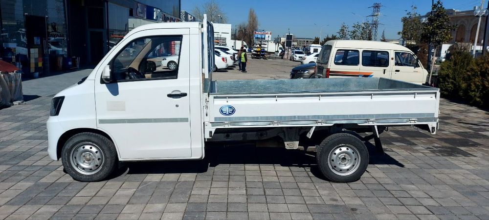 Продаётся пикап FAV