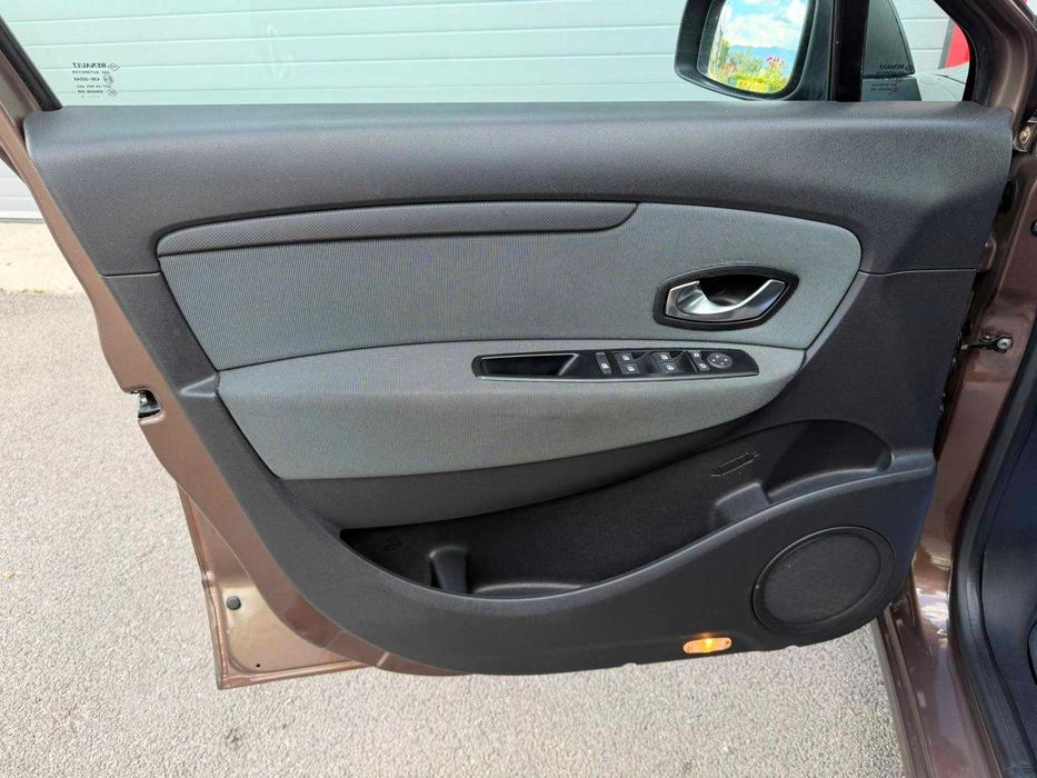 Renault Scenic 1.4TCE