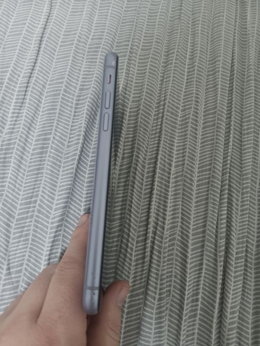 Vand iphone 11, 150 lei